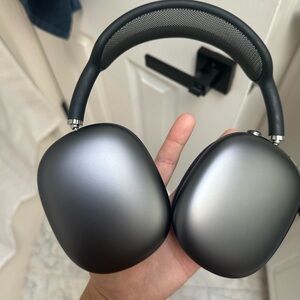 AirPod Max - Space Grey